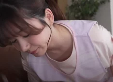 Cô Bảo Mẫu Đã Bú Cặc Cho Tôi