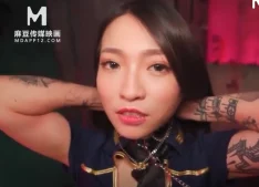 Xích Cổ Em Gái Dâm Đãng Thích Thô Bạo